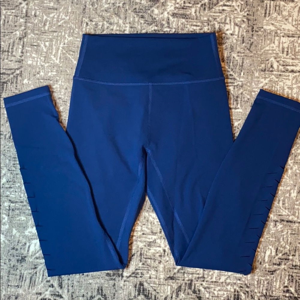 Til You Collapse Effortless Amplify leggings